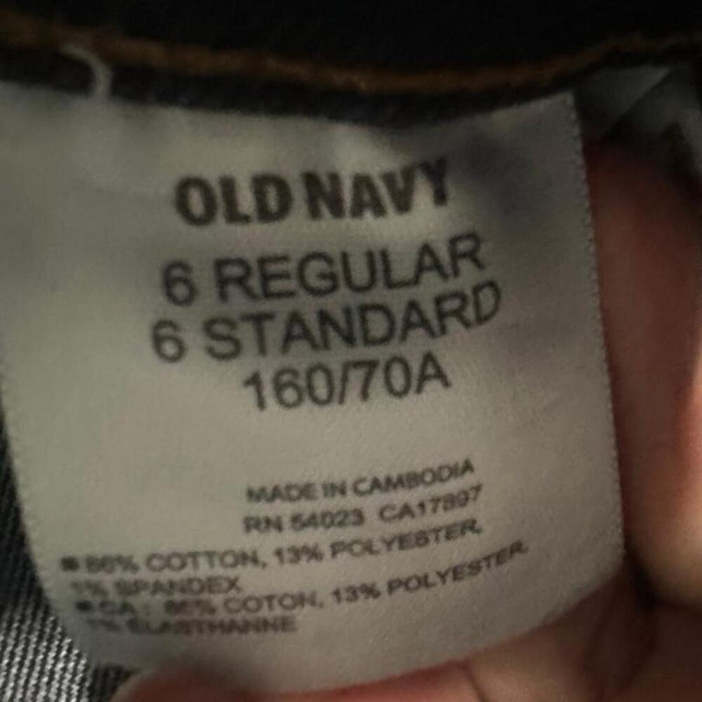 Old navy boyfriend dark wash - Picture 3 of 4